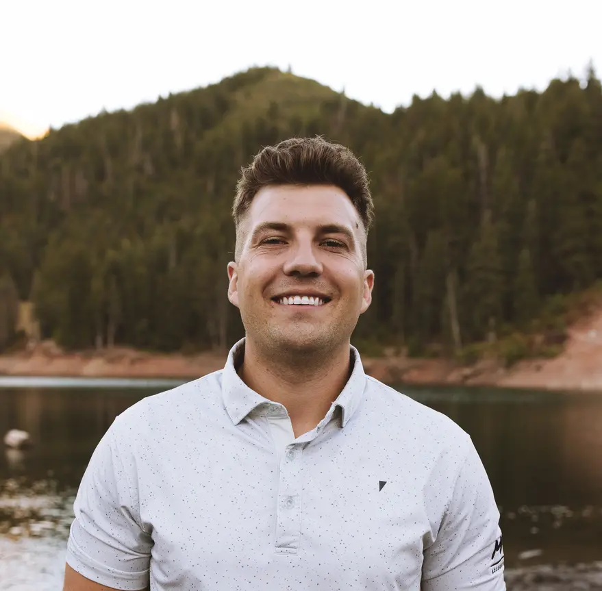 Senior advisor headshot